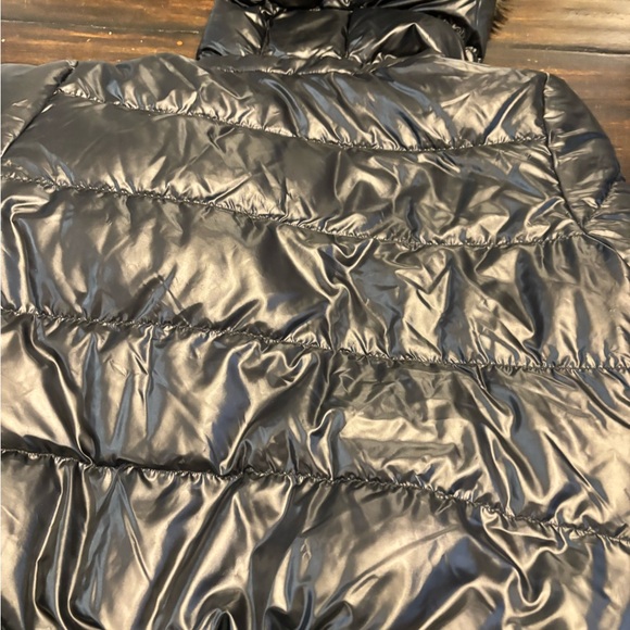 Premium Down Black Jacket with Fur Hood - Picture 4 of 4